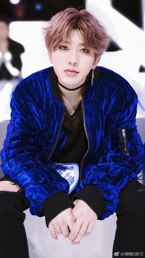 ky开元集团官网-卫生间装修的色彩搭配方式(图1)