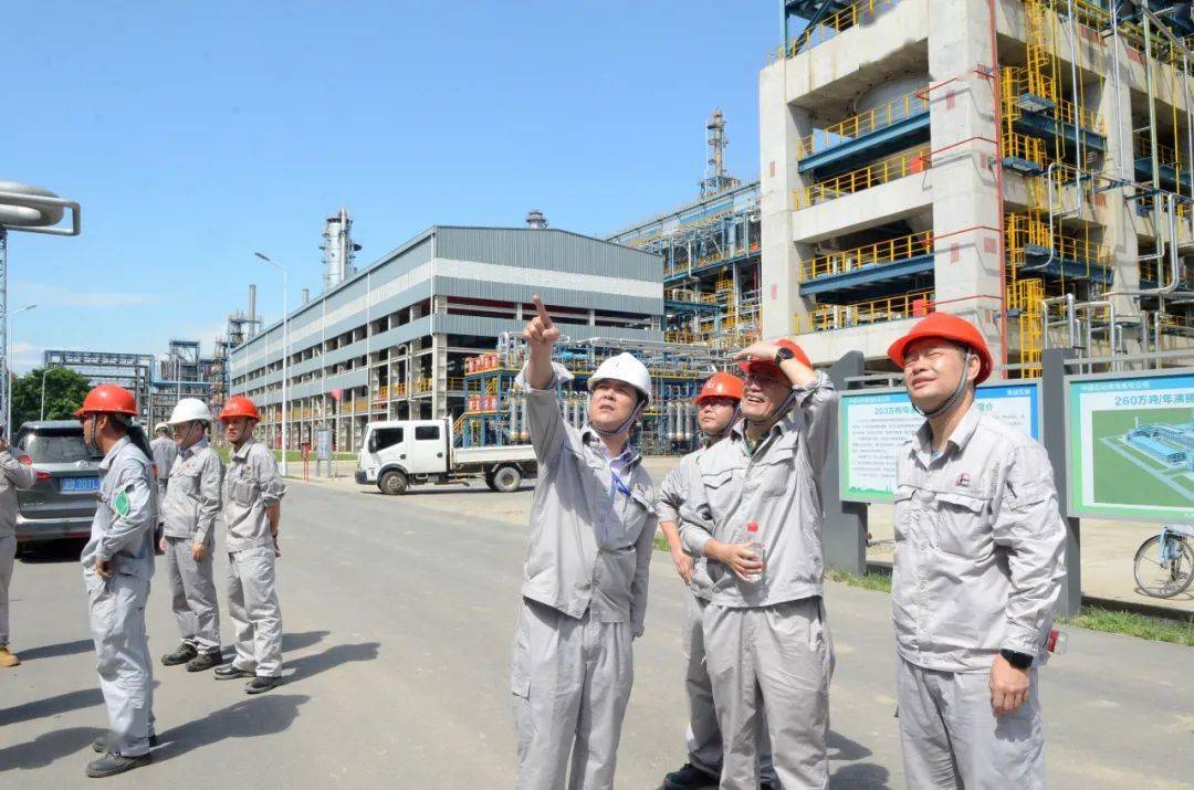 ky开元：
肖珍平来公司专项督查宁静治理(图8)